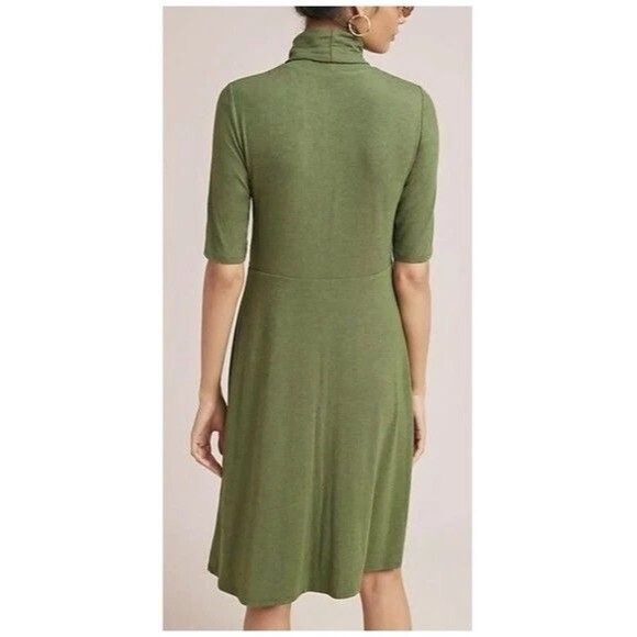 Ett Twa by Anthropologie Coreyell Turtleneck Jersey Dress Size Medium Green - Picture 2 of 14